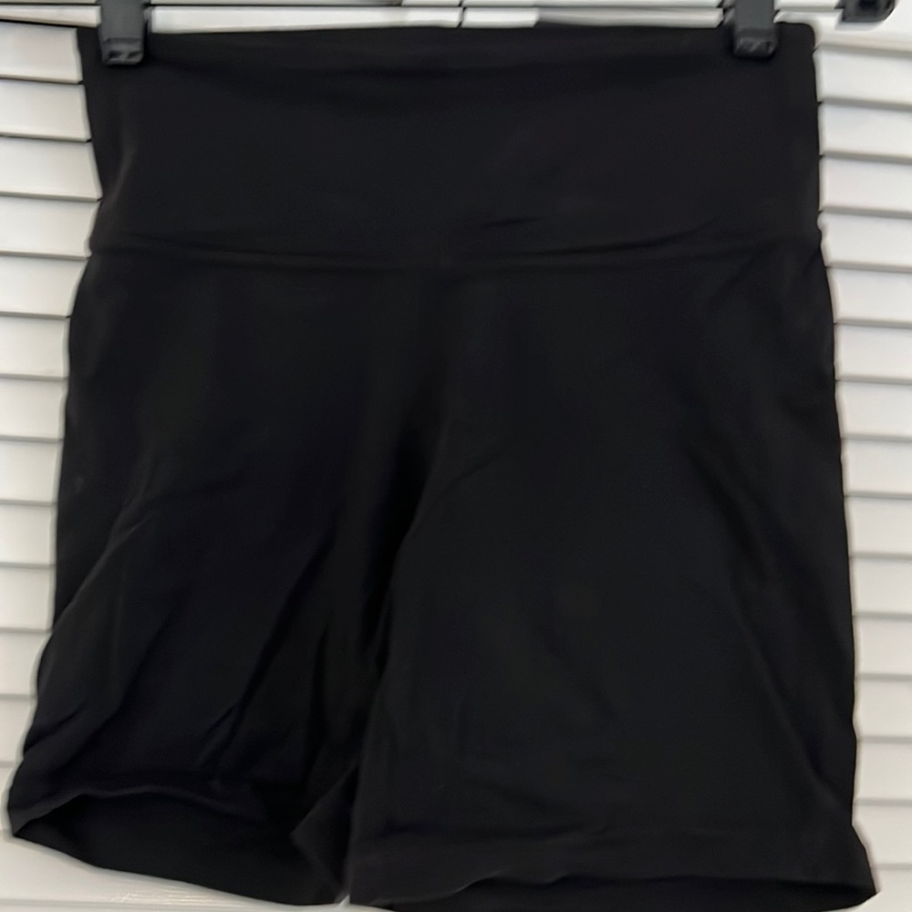 Athleta bike/yoga short.